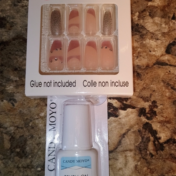 Sevenail Fashion Nails Set Three Sets With Glue Brand New - Picture 4 of 5